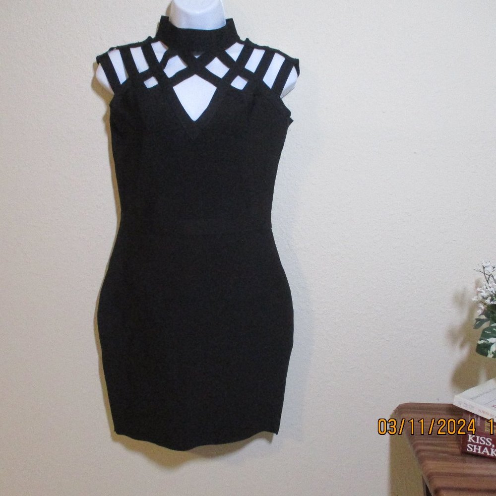 MEILUN SMALL BLACK DRESS